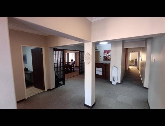 BUSINESS PROPERTY TO RENT IN DORINGKLOOF